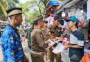 Trantib Kecamatan Pasar Kemis dan Satpol PP Kab. Tangerang Menyampaikan Surat Teguran Kepada PKL.