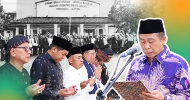 Peringati Hardiknas, Kakanwil Kemenag Banten Tekankan Pendidikan Sebagai Proses Memuliakan Manusia