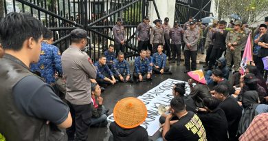 Polresta Serang Kota Laksanakan Pengamanan Aksi Unjuk Rasa Mahasiswa di KP3B dan DPRD Provinsi Banten