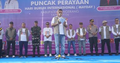 Bersama Bupati, Dandim 0510/Trs Hadiri Perayaan Puncak May Day