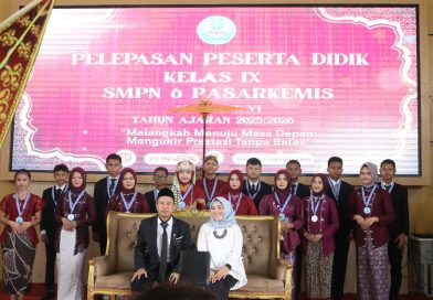Air Mata Haru dan Senyum Bahagia Mewarnai Pelepasan Siswa Kelas IX SMPN 6 Pasar Kemis