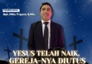 “Sesudah Ia mengatakan demikian, terangkatlah Ia disaksikan oleh mereka, dan awan menutup-Nya dari pandangan mereka.”(Kis 1:9) “Sesudah Ia mengatakan demikian, terangkatlah Ia disaksikan oleh mereka, dan awan menutup-Nya dari pandangan mereka.”(Kis 1:9)