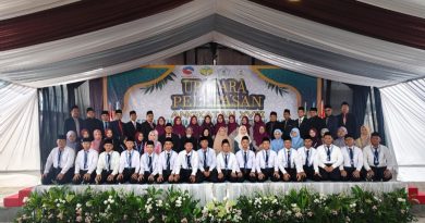 Angkatan VXIII Yayasan Al-muin: 159 Siswa Lulus, orang tua tak salah pilih sekolah.