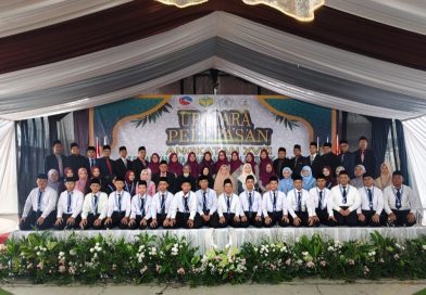 Angkatan VXIII Yayasan Al-muin: 159 Siswa Lulus, orang tua tak salah pilih sekolah.