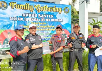 Pengukuhan dan Penyerahan SK 8 Ranting BPPKB Banten Berlangsung Meriah : Perkuat Soliditas dan Silaturahmi Organisasi