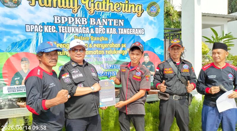 Pengukuhan dan Penyerahan SK 8 Ranting BPPKB Banten Berlangsung Meriah : Perkuat Soliditas dan Silaturahmi Organisasi
