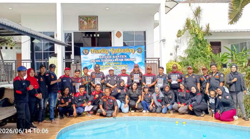 Pengukuhan dan Penyerahan SK 8 Ranting BPPKB Banten Teluknaga di Puncak Bogor – Villa Osaka Berlangsung Meriah, Perkuat Soliditas dan Silaturahmi Organisasi