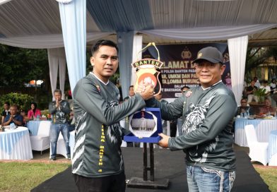 Semarak Hari Bhayangkara ke-80, Polda Banten Banten Gelar Bazar UMKM, Pasar Rakyat dan Lomba Kicau Burung. Semarak Hari Bhayangkara ke-80, Polda Banten Banten Gelar Bazar UMKM, Pasar Rakyat dan Lomba Kicau Burung.