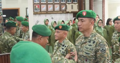 Sertijab Pejabat Staf Korem 052/Wijayakrama, Danrem Tekankan Profesionalisme dan Loyalitas Pengabdian