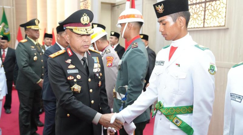 Kapolda Banten Hadiri Pengukuhan Paskibraka dan Pasukan 45 Provinsi Banten 2026. Kapolda Banten Hadiri Pengukuhan Paskibraka dan Pasukan 45 Provinsi Banten 2026.