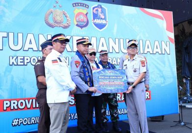 Polda Banten Salurkan Bantuan Sosial bagi Warga Terdampak Gempa Nusa Tenggara Timur. Polda Banten Salurkan Bantuan Sosial bagi Warga Terdampak Gempa Nusa Tenggara Timur.