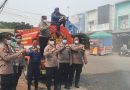 Polsek Tigaraksa Bersama Damkar Kabupaten Tangerang Laksanakan Penyemprotan Jalan Raya Dampak Abu Vulkanik Anak Gunung Krakatau Polsek Tigaraksa Bersama Damkar Kabupaten Tangerang Laksanakan Penyemprotan Jalan Raya Dampak Abu Vulkanik Anak Gunung Krakatau