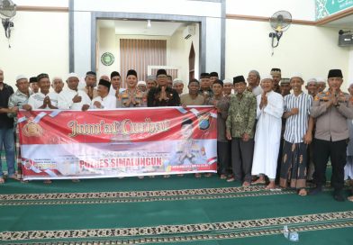 Jumat Curhat dan Jumat Berkah di Gunung Malela, Kapolres Simalungun Serap Keluhan Warga dan Bantu 100 Lembar Seng untuk Masjid Al Ikhlas Jumat Curhat dan Jumat Berkah di Gunung Malela, Kapolres Simalungun Serap Keluhan Warga dan Bantu 100 Lembar Seng untuk Masjid Al Ikhlas