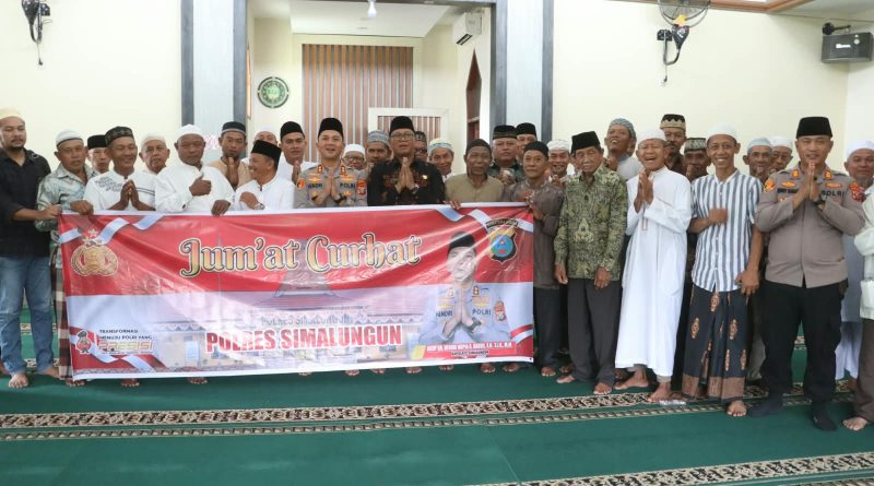 Jumat Curhat dan Jumat Berkah di Gunung Malela, Kapolres Simalungun Serap Keluhan Warga dan Bantu 100 Lembar Seng untuk Masjid Al Ikhlas Jumat Curhat dan Jumat Berkah di Gunung Malela, Kapolres Simalungun Serap Keluhan Warga dan Bantu 100 Lembar Seng untuk Masjid Al Ikhlas
