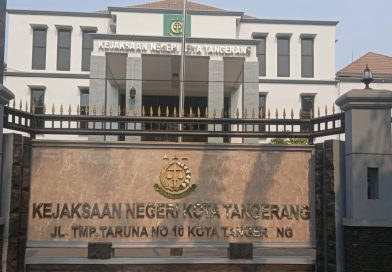 Kajari Kota Tangerang Sebut Pemberitaan Panti Pijat Mawar Bodas Ngaco : Akademisi dan Analis Kebijakan Publik Kaidah Jurnalistik Sudah Ditempuh Kajari Kota Tangerang Sebut Pemberitaan Panti Pijat Mawar Bodas Ngaco : Akademisi dan Analis Kebijakan Publik Kaidah Jurnalistik Sudah Ditempuh