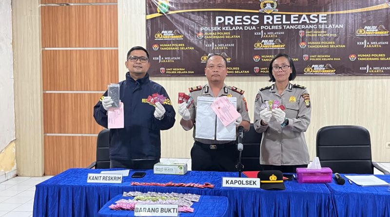 Polsek Kelapa Dua Ungkap Kasus Narkotika Jenis Etomidate Polsek Kelapa Dua Ungkap Kasus Narkotika Jenis Etomidate